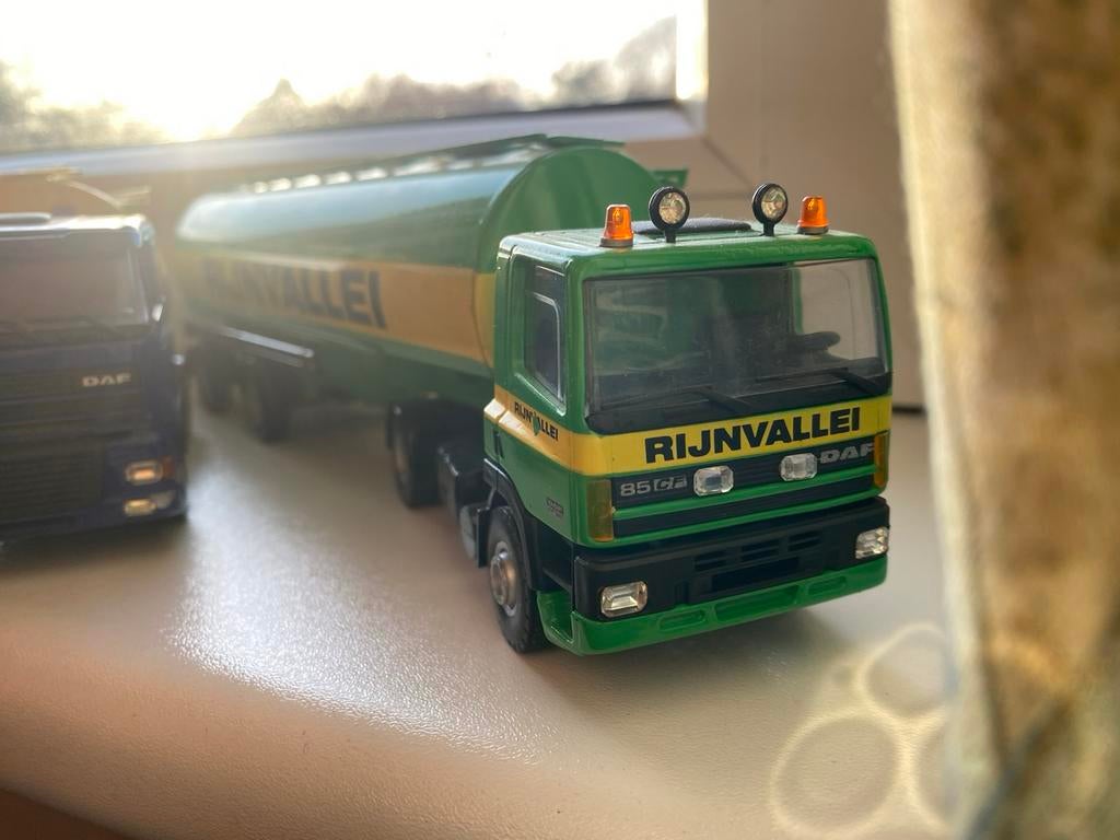 Bulkauto veevoeder bevoorrading auto, Hobby en Vrije tijd, Modelauto's | 1:50, Ophalen of Verzenden, Gebruikt, Bus of Vrachtwagen