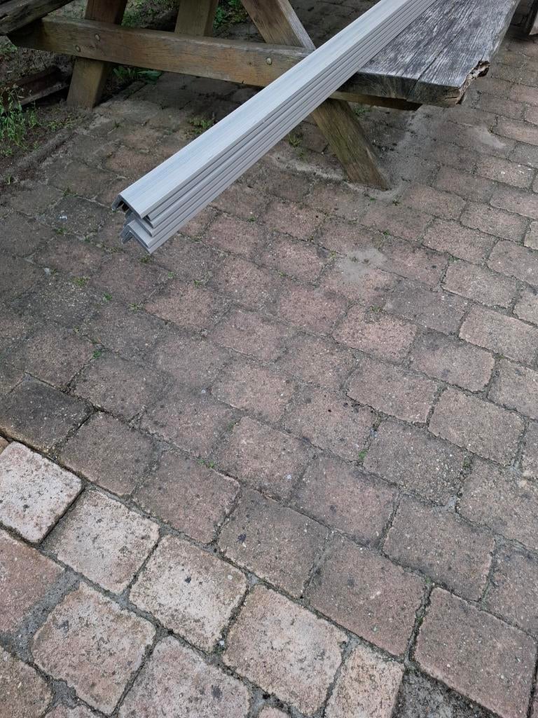 Composiet hoekprofielen 4,5x4,5x290cm nieuw 6 stuks, Ophalen, Nieuw, Plank, Minder dan 200 cm