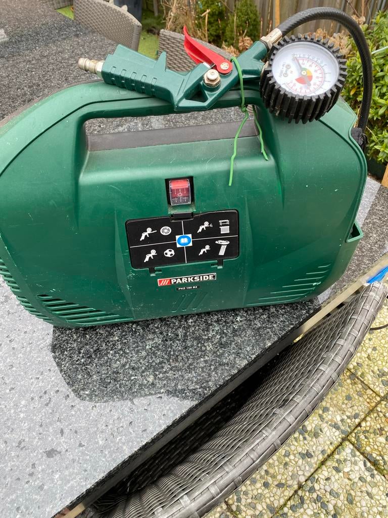 Parkside PKZ 180 B2 Compressor - Draagbaar en Krachtig, Gebruikt, 6 tot 10 bar, Ophalen of Verzenden, Minder dan 200 liter/min