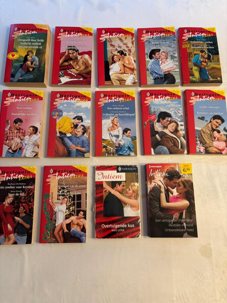 Bouquet Harlequin intiem romans - 12 stuks 25 verhalen!, Ophalen of Verzenden, Gelezen, Bouquet, Amerika