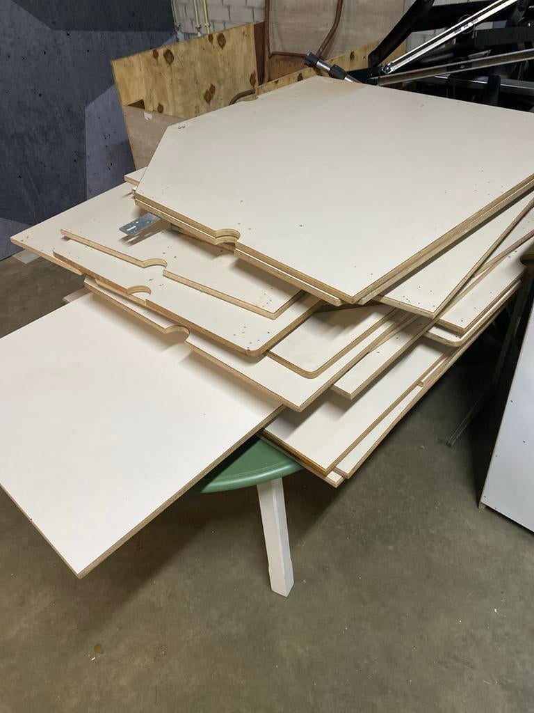 Diverse bureaubladen en onderstellen - Gebruikt, Huis en Inrichting, Bureaus, Ophalen, Gebruikt, Metaal, Wit