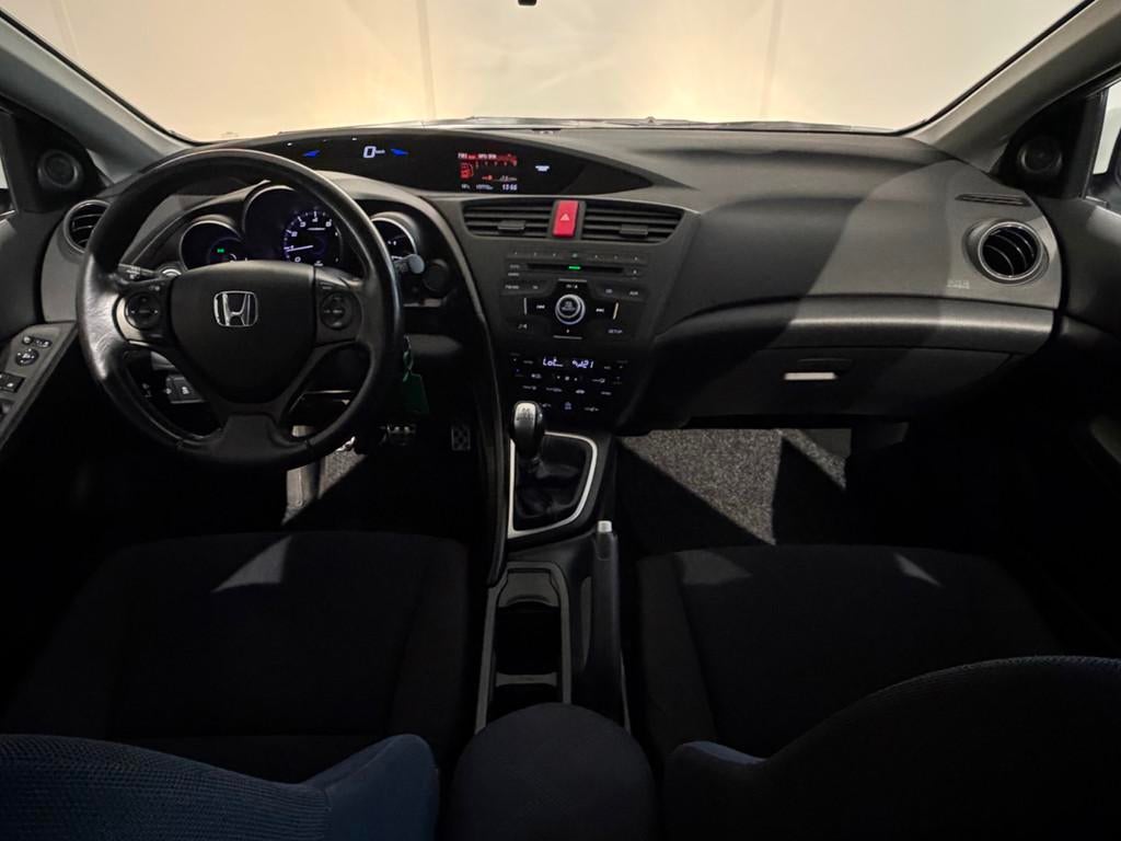 Honda Civic 1.8 Executive /Clima/Cruise/Camera/Stoelverw/LMV, Auto's, Voorwielaandrijving, Euro 5, Stof, Gebruikt