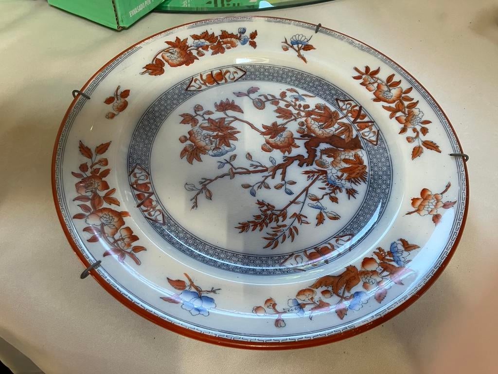 Porseleinen bord gemerkt p. Regout maastricht, Ophalen of Verzenden