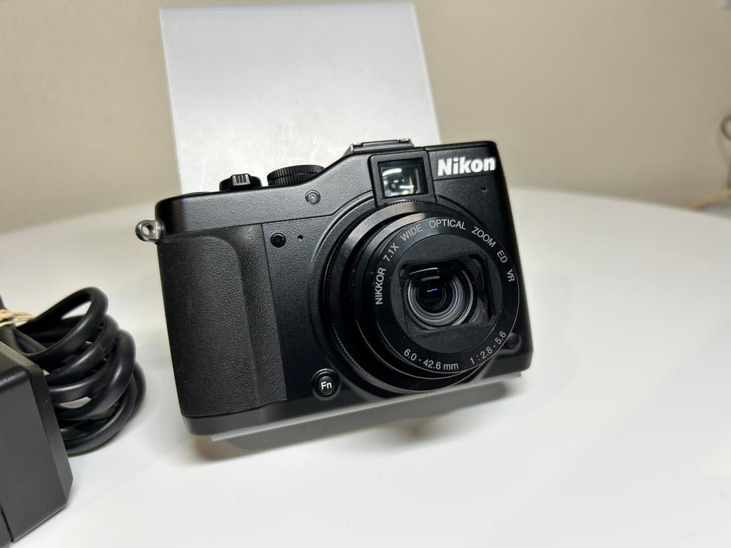 Nikon Coolpix P7000 Compact Camera, Audio, Tv en Foto, Fotocamera's Digitaal, Zo goed als nieuw, Compact, Nikon, 4 t/m 7 keer