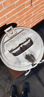 Zinken vuilnisbak uit Antwerpen, Ophalen, Gebruikt