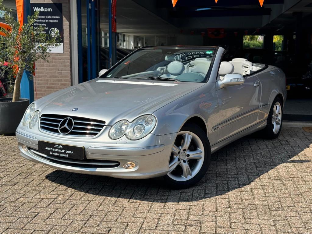 Mercedes-Benz CLK-klasse Cabrio 240 Elegance 2004 AUT Keyles, Auto's, Mercedes-Benz, Automaat, Achterwielaandrijving, Gebruikt