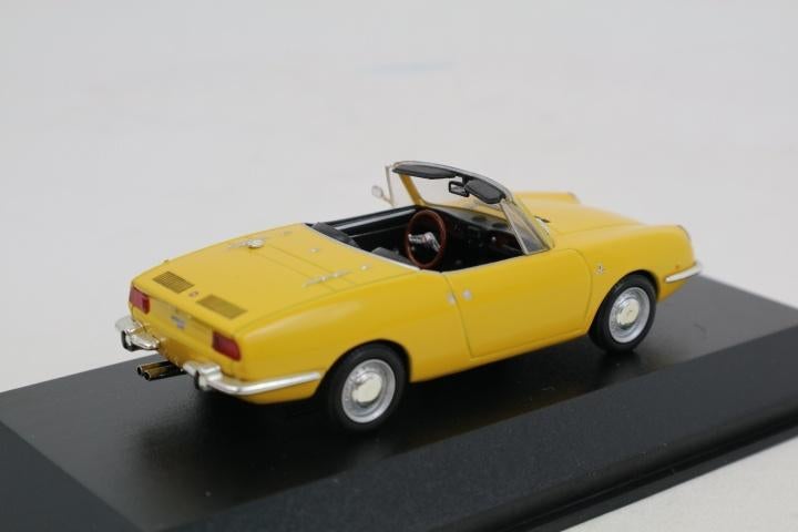 1:43  Fiat 850 Sport Coupe 1968  -  Minichamps, Minichamps, Auto, Info@bram-modelcars.nl, Nieuw