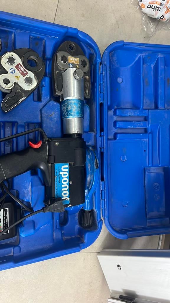 Perstang uponor set, Ophalen of Verzenden, Zo goed als nieuw, Overige typen