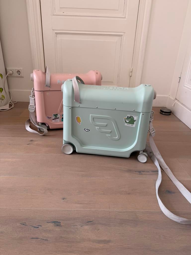 Stokke JetKids BedBox rolkoffer(s) – roze & turquoise, Ophalen, Gebruikt