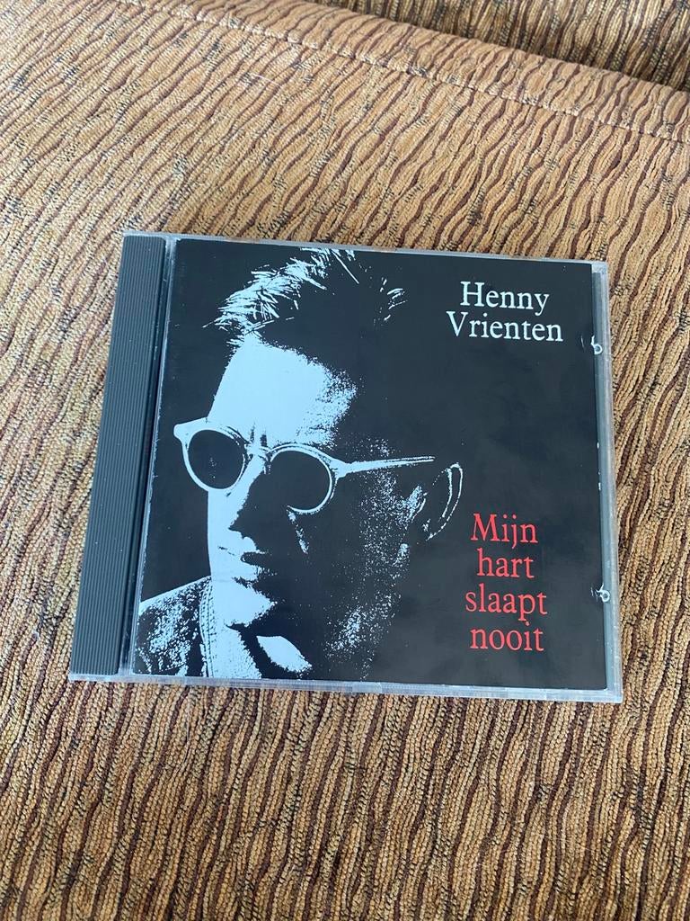 Henny Vrienten, Ophalen of Verzenden, Zo goed als nieuw, Levenslied of Smartlap