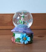 Mini Snow Globe Tinkerbell on Mushroom (Disney), Verzamelen, Disney, Ophalen of Verzenden, Overige figuren, Zo goed als nieuw