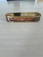 Rood en geel koperen antieke tabaksdoos, Ophalen of Verzenden, Koper