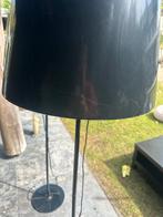 2x Zwarte staande lampen met zware kap -  ikea per twee, Ophalen of Verzenden, Gebruikt, Metaal, 150 tot 200 cm