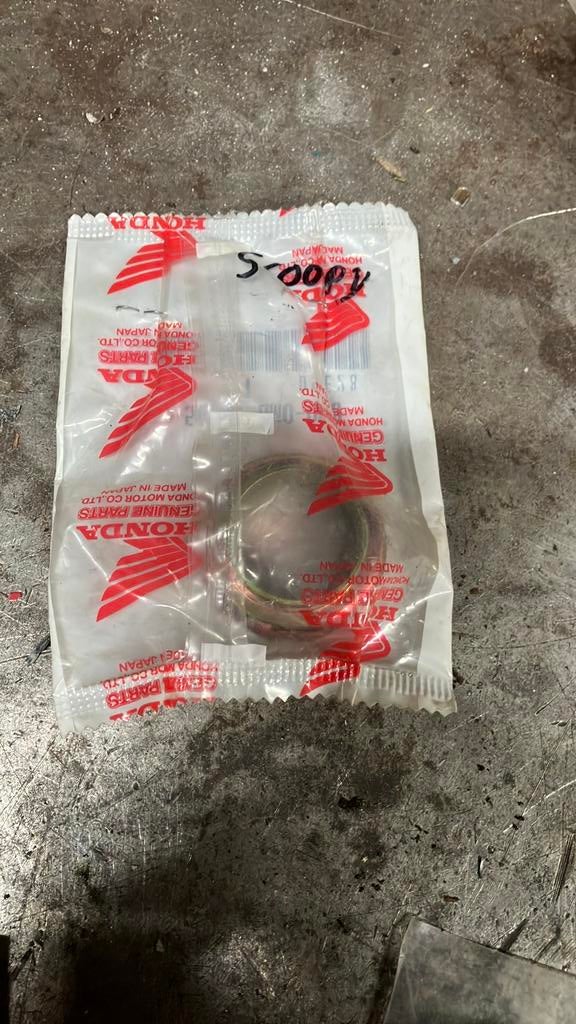 Honda scoopy balhoofd dop nos, Fietsen en Brommers, Ophalen of Verzenden, Zo goed als nieuw, Kap, Honda