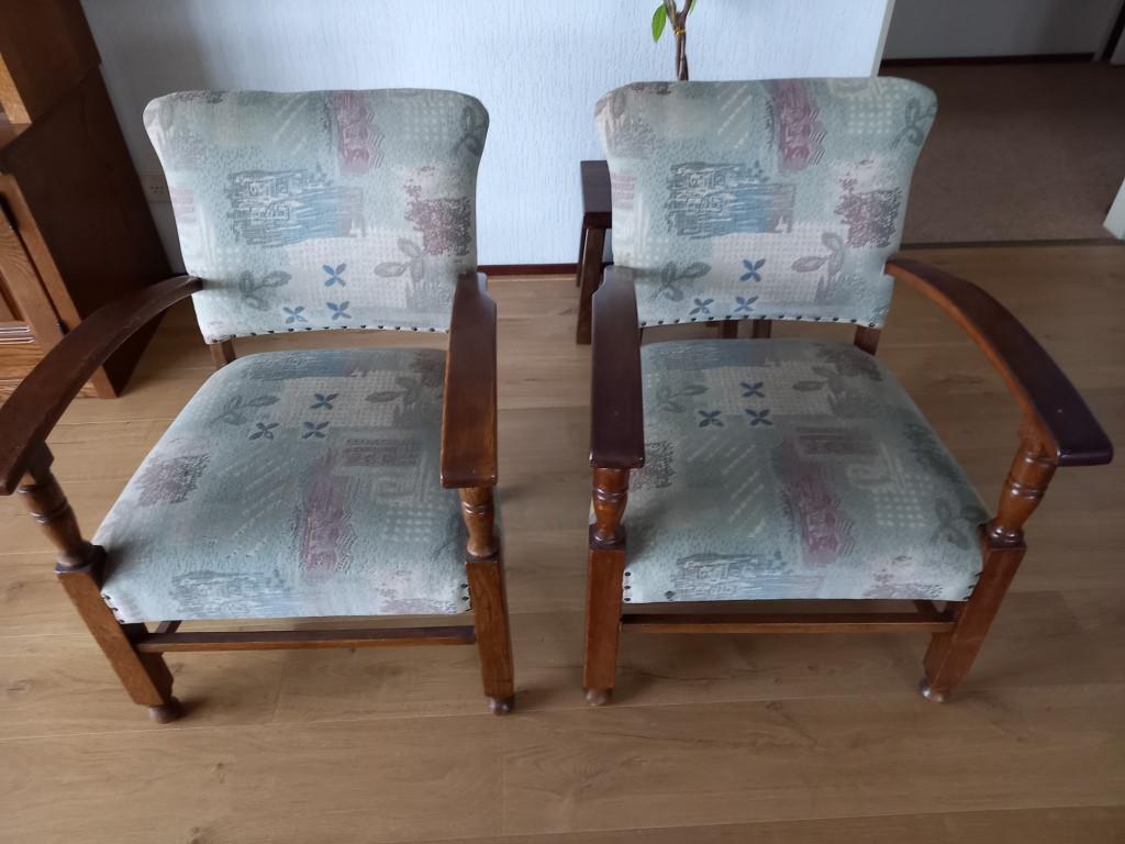 stoelen, Ophalen