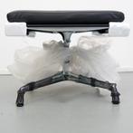1x Vitra Eames EA 223 Hocker Soft Pad Zwart - Chroom, Niet ingevuld, Minder dan 75 cm, Niet ingevuld, Nieuw