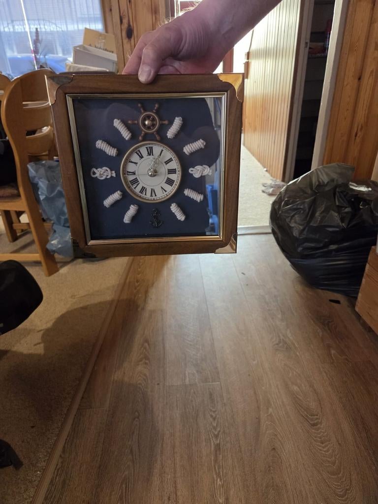 Wandklokje met knopen, Antiek en Kunst, Ophalen