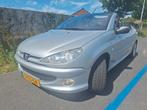 Peugeot 206 1.6 16V CC 2006 incl windscherm, Voorwielaandrijving, Stof, 4 cilinders, Cabriolet