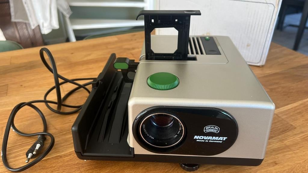 Braun Novamat Diaprojector - Vintage Made in Germany, Ophalen of Verzenden, Gebruikt