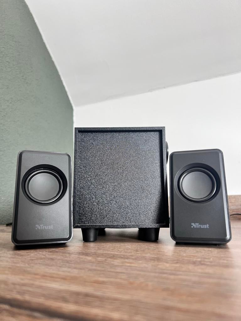 Trust Avora 2.1 luidsprekerset met subwoofer, Audio, Tv en Foto, Luidsprekers, Zo goed als nieuw, Complete surroundset, Minder dan 60 watt