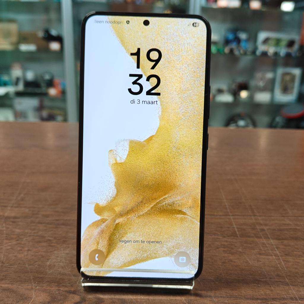 Samsung Galaxy S22 Black - USB-kabel - 128GB/8GB, Samsung, Zo goed als nieuw, Support@Samsung.com, 129, Samsung-ro, Yeongtong-gu
Suwon-si, Gyeonggi-do 16677
South Korea