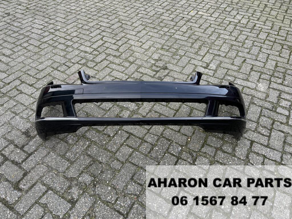 W204 Voorbumper Xenon Zwart A2048850025 C klasse Orig 442, Gebruikt, Voor, Mercedes-Benz, Ophalen of Verzenden