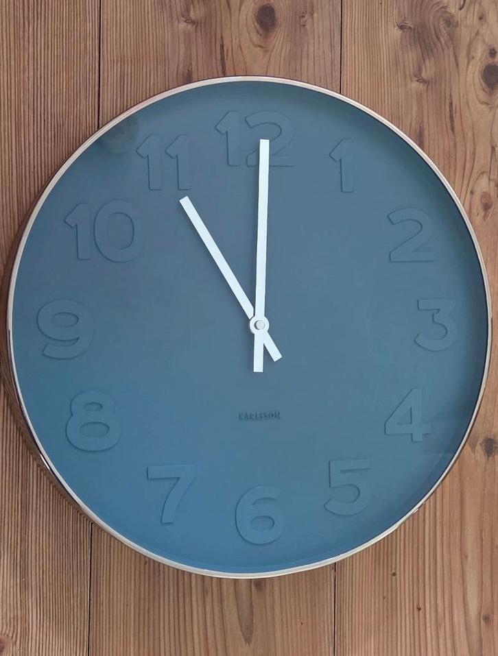 Karlsson klok kleur petrol blauw, Antiek en Kunst, Ophalen of Verzenden