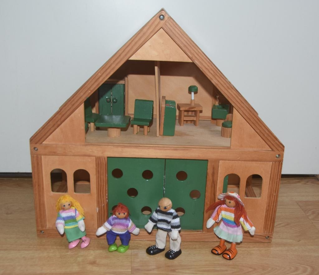 Houten poppenhuis met meubels & poppen familie, Verzenden, Poppenhuis