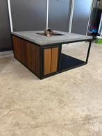 Vuurtafel - Handgemaakt met Betonnen Blad & Gasbrander, Ophalen, Nieuw