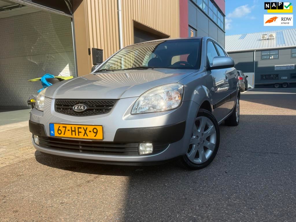 Kia Rio 1.4 X-pect Airco Lm Velgen, Voorwielaandrijving, Gebruikt, Huisgarantie, 4 cilinders