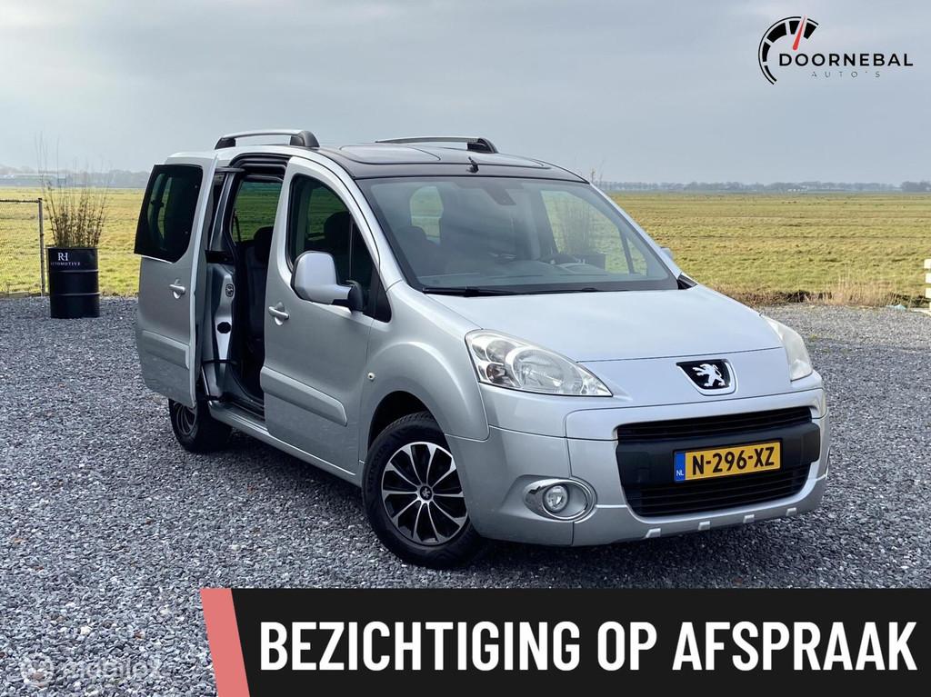 Peugeot Partner Tepee 1.6 VTi Access / GLAZEN DAK / AIRCO !, Auto's, Peugeot, Bedrijf, Te koop, Partner Tepee, ABS, Airbags, Airconditioning