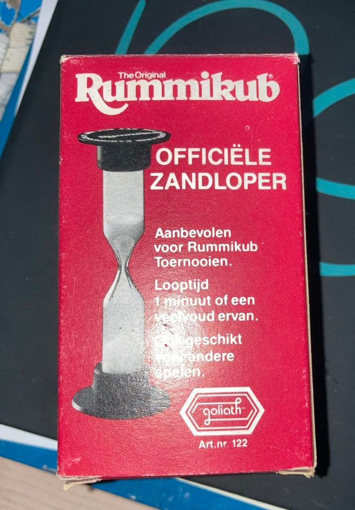 Rummikub Officiële Zandloper - Goliath, Ophalen of Verzenden, Zo goed als nieuw