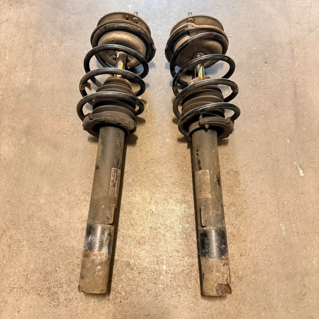 Bmw E90 series Veerpoot/Schokdempers. Rechts & Links, Auto-onderdelen, Ophanging en Onderstel, BMW, Gebruikt, Ophalen of Verzenden