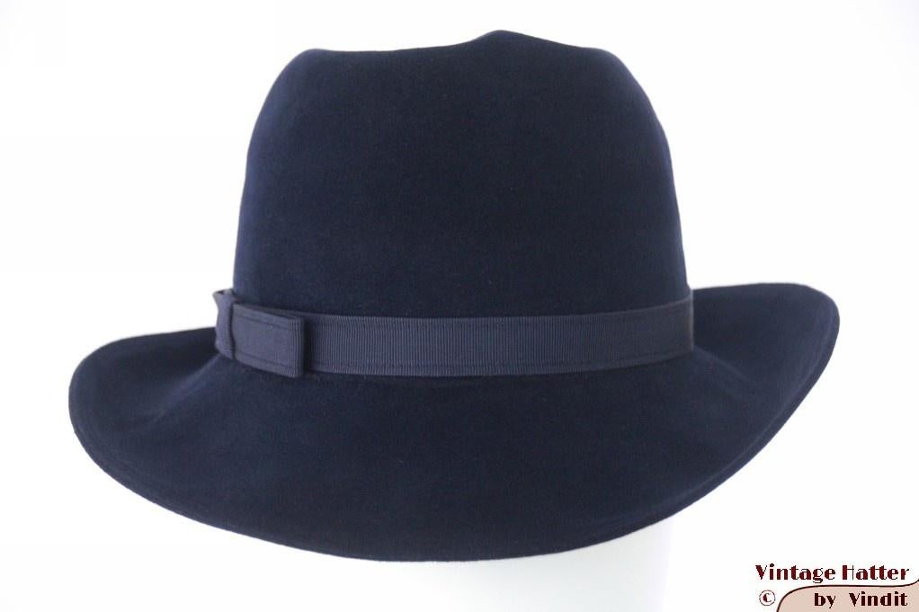 Vintage Dameshoed Haus der Hute donkerblauw fluweel draai 56, Kleding | Dames, Hoeden en Petten, 56 of 57 cm (M, 7 of 7⅛ inch)