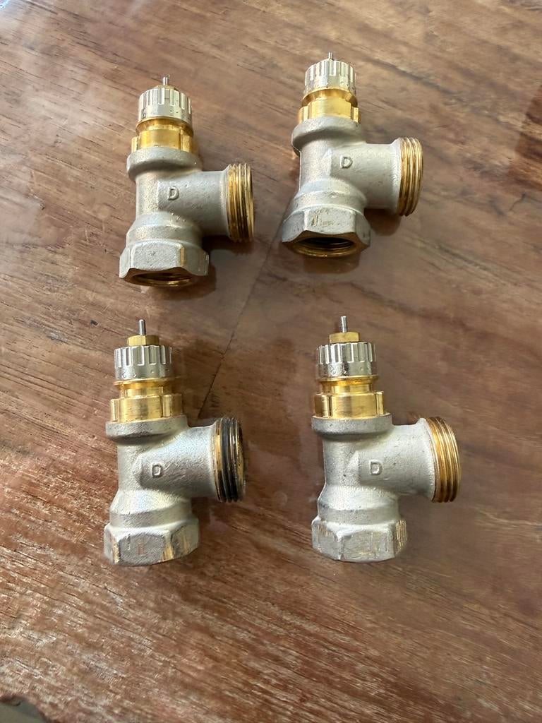Danfoss RA-N Thermostaatkraan voor radiator, Doe-het-zelf en Verbouw, Verwarming en Radiatoren, Thermostaat, Minder dan 30 cm