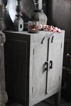 kast gemaakt van oud robuust hout old barn, Huis en Inrichting, Kasten | Dressoirs, Ophalen, Nieuw, 50 tot 100 cm, Nvt