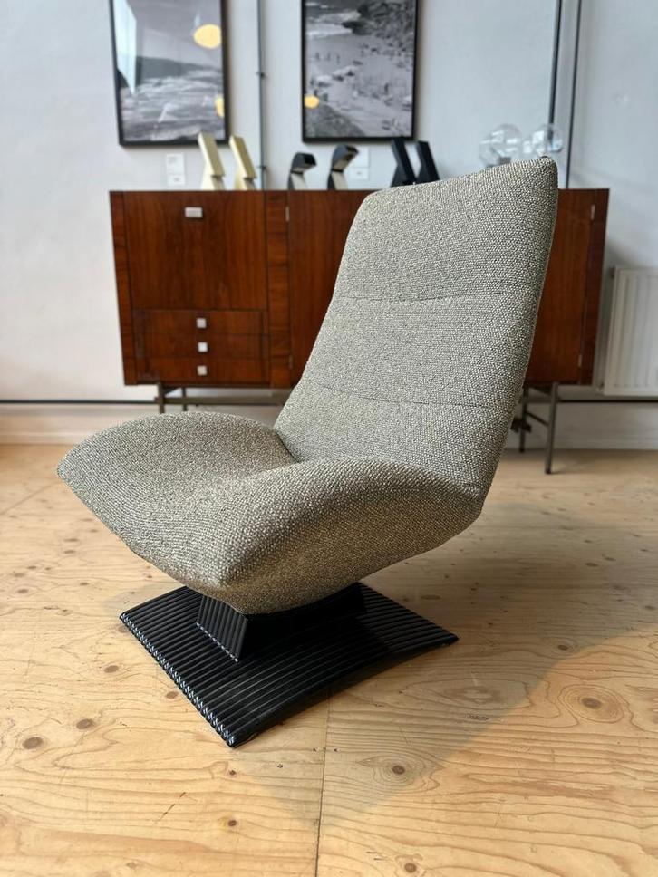 Artifort Wave fauteuil - Nieuw gestoffeerd, Huis en Inrichting, Fauteuils, Zo goed als nieuw, Stof, 75 tot 100 cm, Ophalen