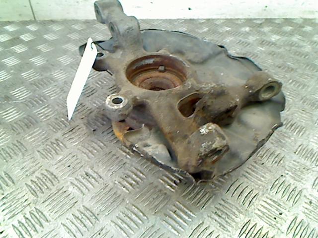 Fusee Links Voor Mercedes-Benz C Estate (S204) 2011, Gebruikt, Mercedes-Benz AG, Mercedes-Benz, Mercedesstraße 120, Stuttgart 70372, , Duitsland