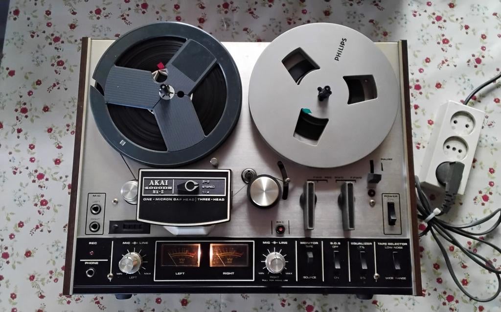 Akai 4000DS MK2 bandrecorder, Ophalen of Verzenden, Bandrecorder, Met banden