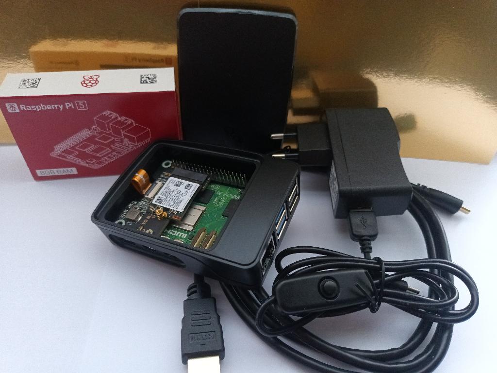 Starters Raspberry PI5, 8GB (ram) SSD 256GB Set, Plug&Play, Raspberry PI 5 SSD Set, Verzenden, DDR4, Overige typen