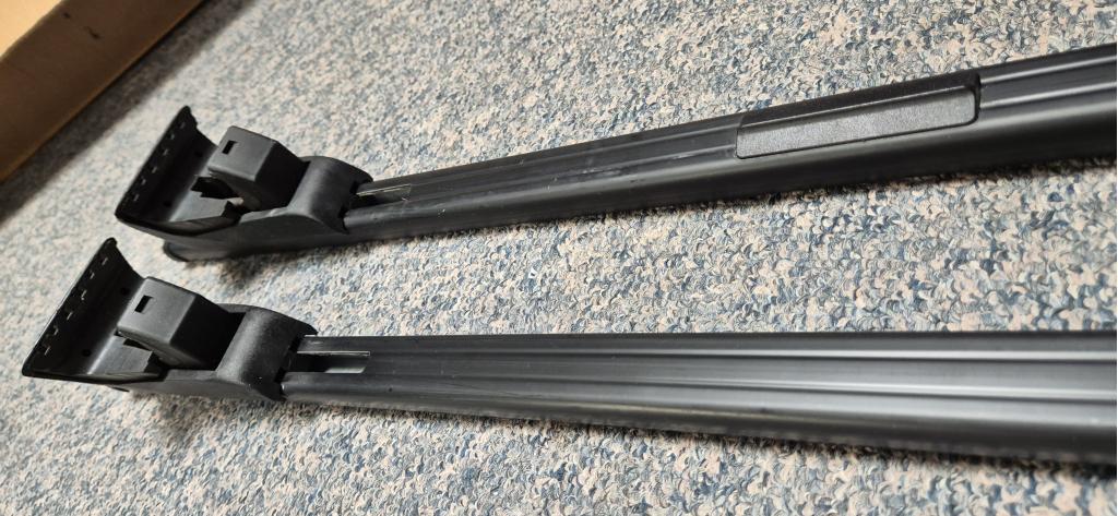 Originele dakdragers Peugeot 2008 5-dr SUV 2013-2019, Auto diversen, Dakdragers, Niet ingevuld, Zo goed als nieuw, Niet ingevuld