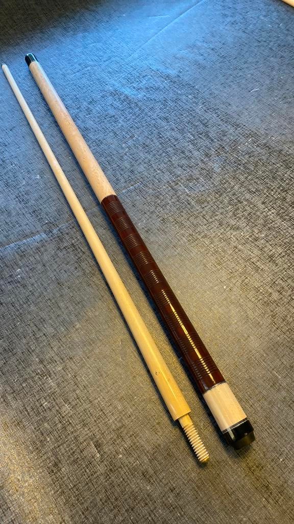 Biljartkeu met Buffalo top, Ophalen of Verzenden, Zo goed als nieuw, Keu of Ballen