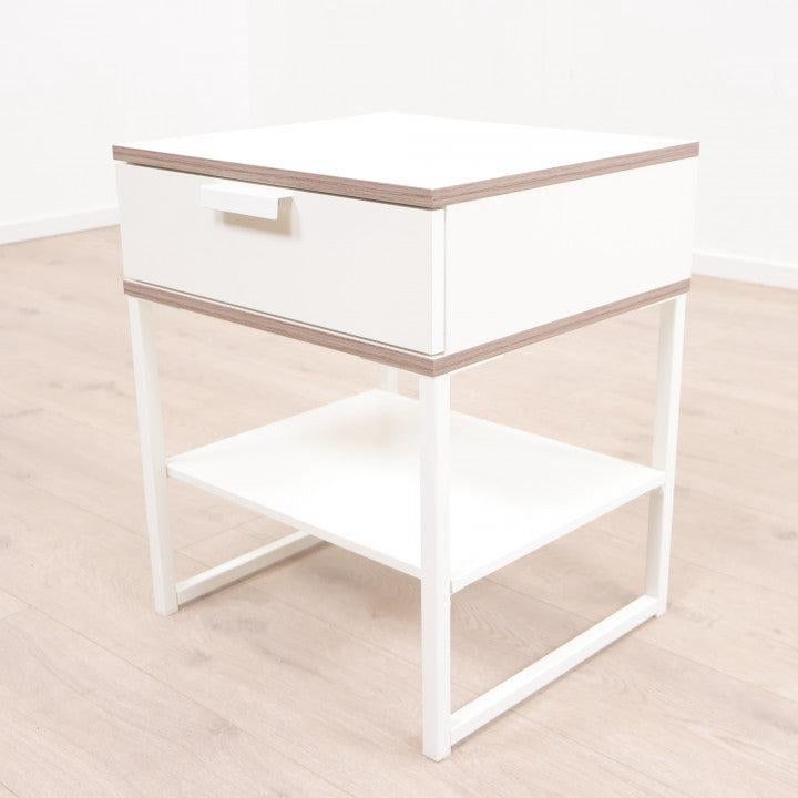 IKEA Trysil nachtkastje, Minder dan 45 cm, Zo goed als nieuw, Hout, 55 tot 70 cm