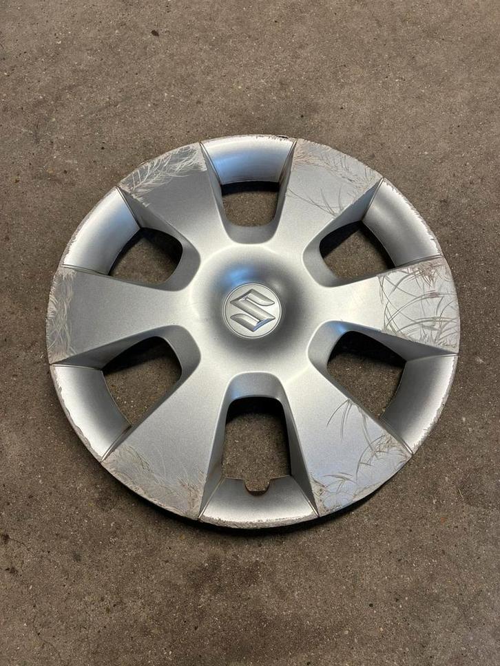 Wieldop suzuki alto, Auto diversen, Wieldoppen, Gebruikt, Ophalen of Verzenden