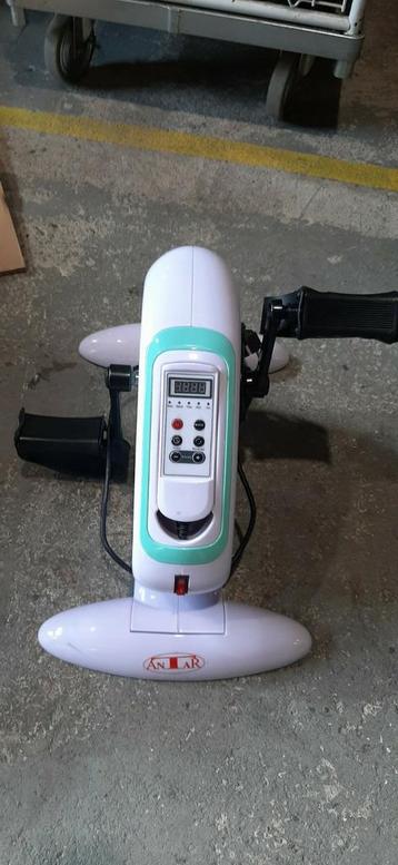 Antar voetfiets / bureaufiets / pedaaltrainer beschikbaar voor biedingen