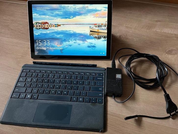 MS Surface pro 5  laptop/tablet model 1796 i5, 8 Gb/256 Gb, Computers en Software, Windows Laptops, Gebruikt, 12 inch, SSD, 2 tot 3 Ghz