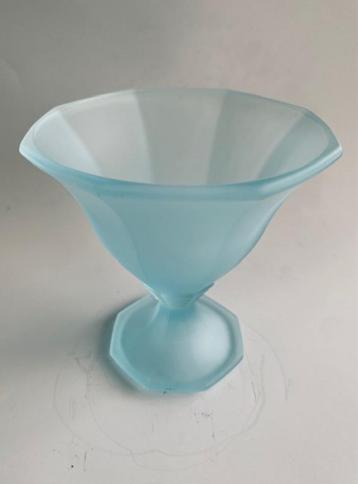 fidenza glas (vaasje) beschikbaar voor biedingen