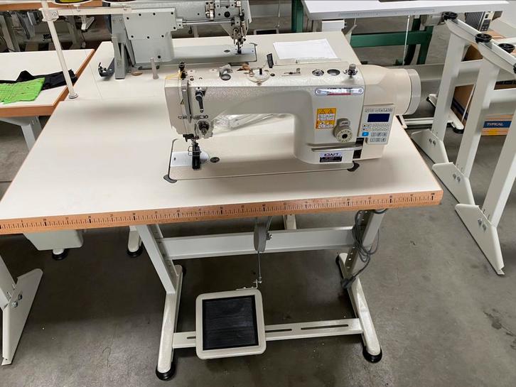 Industriele naaimachine kraft 3voudig transport autmaat, Hobby en Vrije tijd, Naaimachines en Toebehoren, Nieuw, Naaimachine, Overige merken