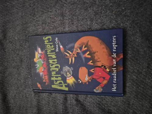 Steve Cole - Het raadsel van de raptors, Boeken, Kinderboeken | Jeugd | onder 10 jaar, Zo goed als nieuw, Ophalen of Verzenden