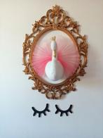 Wand decoratie zwaan- zwaan met lijst- kinderkamer-roze-goud, Ophalen of Verzenden, Zo goed als nieuw
